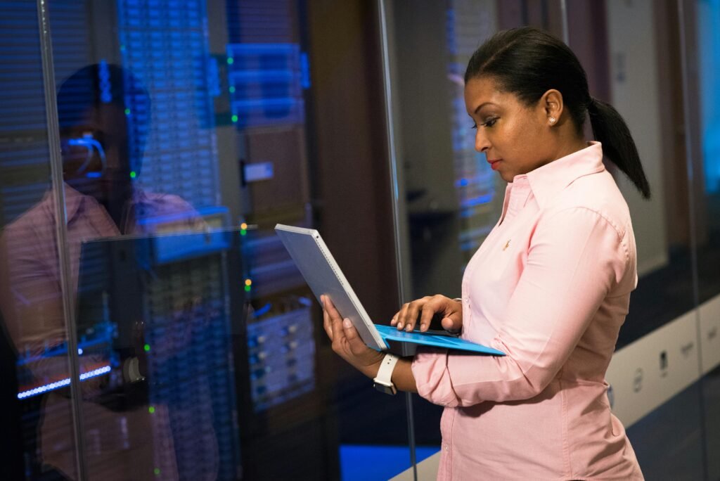Best Practices for SaaS Performance Optimization 1 pexels divinetechygirl 1181341